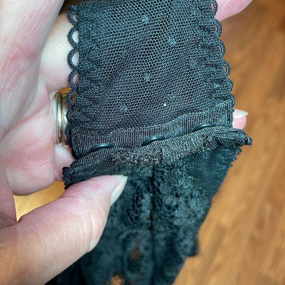 Victoria’s Secret Lingerie, Eras Tour, Reputation, Sexy Black Lace Thong, Small - Picture 5 of 7